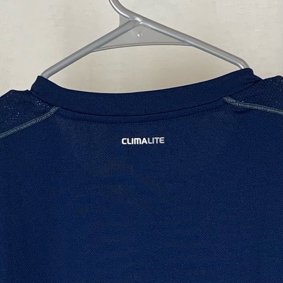 Adidas 3 stripe Climalite Mens T shirt, size Large - Picture 3 of 4
